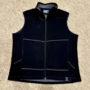 Kuiu Peloton 240 vest size Medium-sold out on site!!